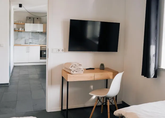 公寓 Schoene Designer-wohnung Im Mangfalltal 布鲁克米尔