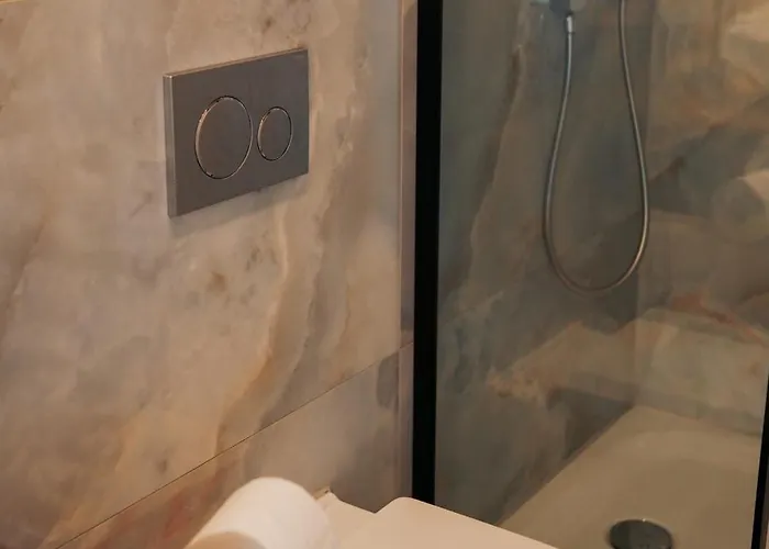 Schoene Designer-wohnung Im Mangfalltal 布鲁克米尔